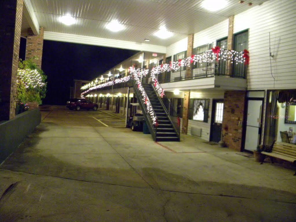 Green Gables Inn Branson Exterior foto